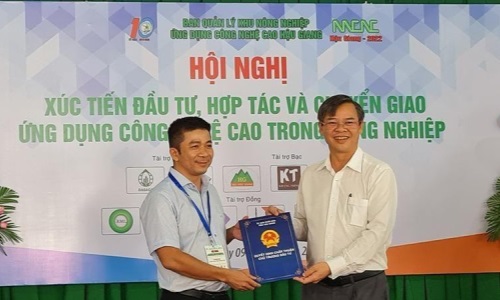 Hậu Giang đẩy mạnh chuyển giao ứng dụng công nghệ cao trong nông nghiệp